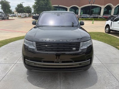 2023 Land Rover Range Rover SE LWB