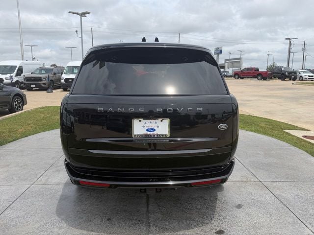 2023 Land Rover Range Rover SE LWB
