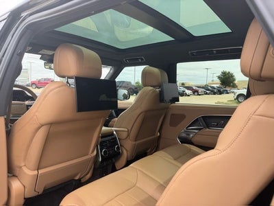 2023 Land Rover Range Rover SE LWB